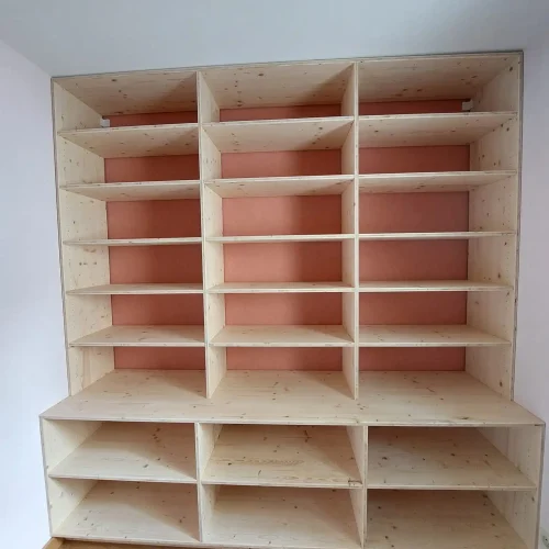 Meuble : bibliothèque à Bruz